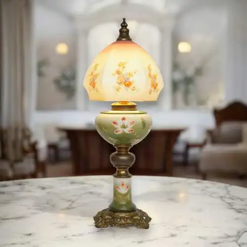 Art Nouveau Lampe de table Unikat Art nouveau Lumières de pétrole 1900