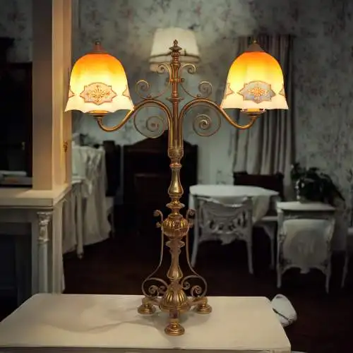 Lampe en laiton 1910 LED en écriture originale Art Nouveau