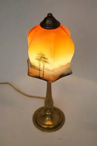 Wunderschöne original Jugendstil Kaffeehausleuchte Tischlampe Messinglampe 1920