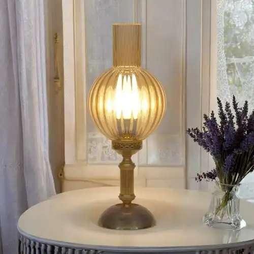 Sehr zierliche romantische Jugendstil Shabby Chic Tischleuchte Messinglampe