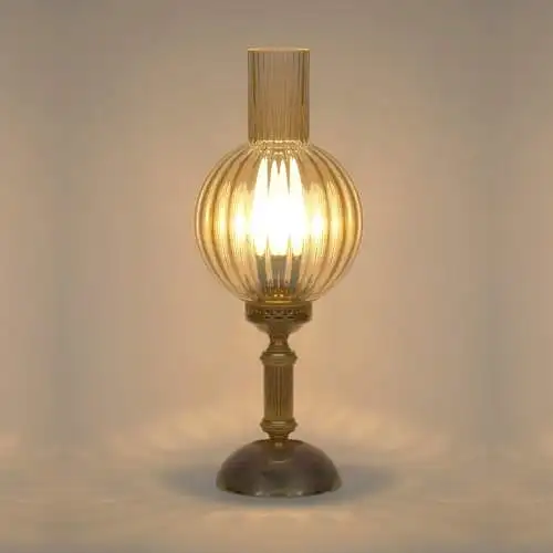 Sehr zierliche romantische Jugendstil Shabby Chic Tischleuchte Messinglampe