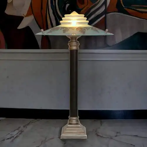 Art Deco Schreibtischleuchte "THE QUEEN" Messinglampe Berlin Tischlampe Unikat