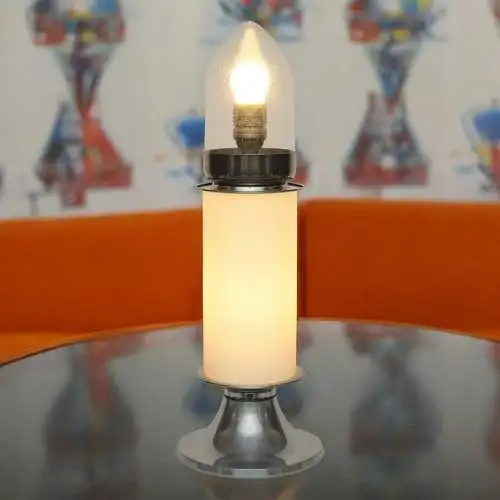 Lampe de table "TOPROC" pour les espaces uniques