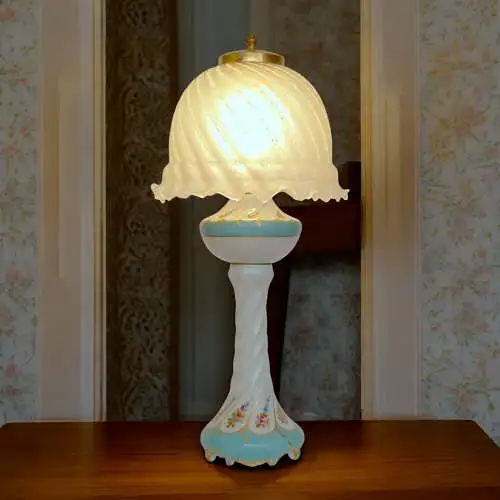 Grande lampe de table de porcelaine de style Art Nouveau "BLUE HEAVEN"