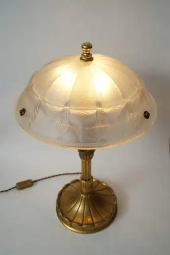 Fantastische original Art Déco Salonlampe "LUNEVILLE" Tischlampe Messing 1920