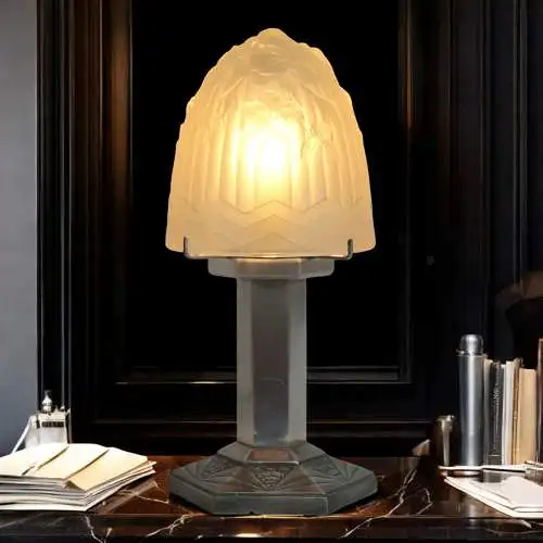 Französische Art Déco Tischleuchte "VAUGIRARD"Tischlampe signiert Depose