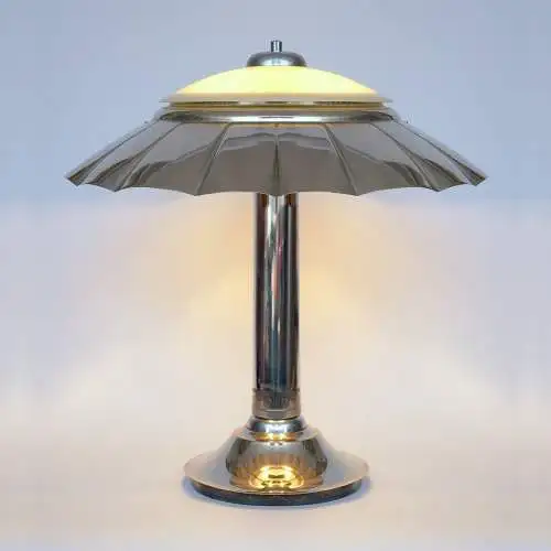 Orig. Art Déco Schreibtischleuchte "SILVER UMBRELLA" Bankerlampe Chrom 1930