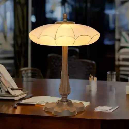 Wunderschöne unikate Art Déco Tischleuchte "LILLE" Einzelstück Messinglampe