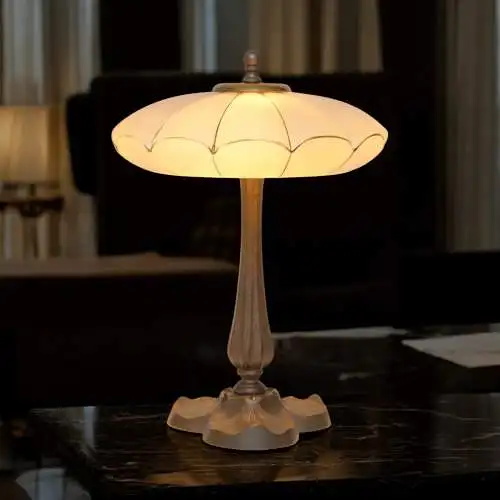 Wunderschöne unikate Art Déco Tischleuchte "LILLE" Einzelstück Messinglampe