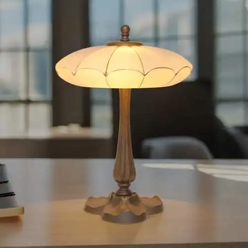 Wunderschöne unikate Art Déco Tischleuchte "LILLE" Einzelstück Messinglampe