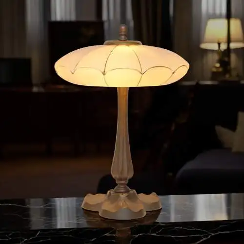Wunderschöne unikate Art Déco Tischleuchte "LILLE" Einzelstück Messinglampe