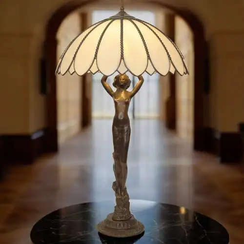 Große italienische Art Déco Tiffanylampe "CARMENTA" Unikat Tischleuchte Tiffany