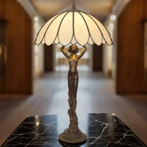 Große italienische Art Déco Tiffanylampe "CARMENTA" Unikat Tischleuchte Tiffany