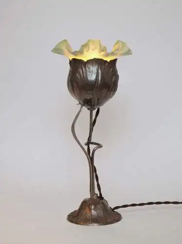 Traumhafte Art Nouveau Jugendstil Tischlampe "SILVER TULIP" Unikat Sammlerstück