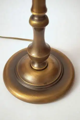 Elegante Messinglampe Unikat Jugendstil Tischlampe 