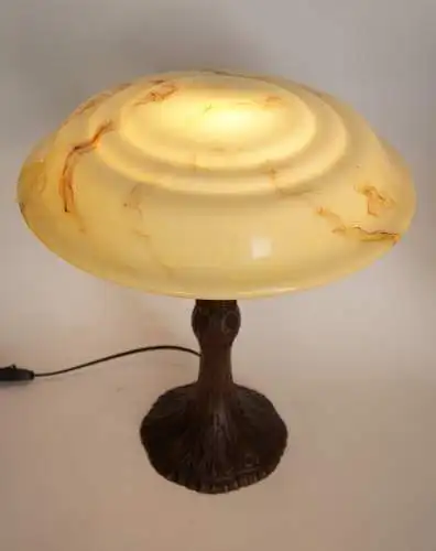 Art Deco Tischlampe Einzelstück Tischlampe Opalglas Design