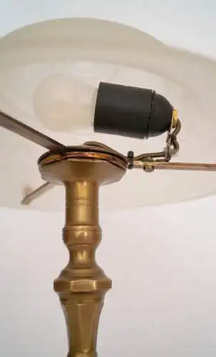 Art Deco Design Tischleuchte "AMERICAN SWING"  Messinglampe Unikat zierlich