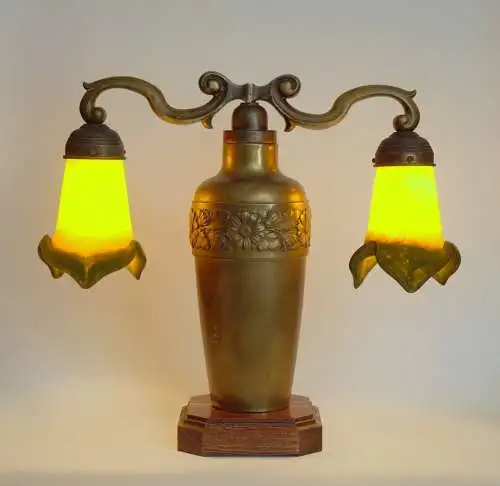 Jugendstil Lampe Leuchte "TWO TULIPS" Messinglampe Berlin Unikat Verré