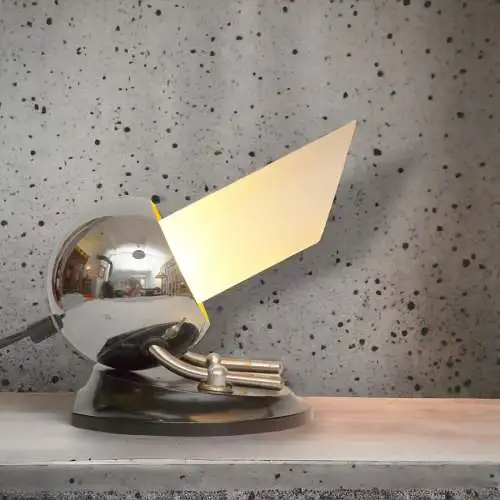 Design Art Deco Tischlampe "CANON" Schreibtischleuchte Bakelit Unikat Leuchte