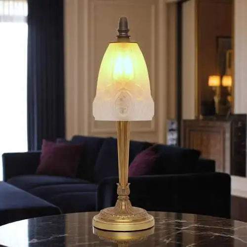 Elegante original Art Déco Messinglampe "CHRYSLER" Frankreich 1920 Tischlampe