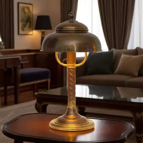 Einzelstück sehr zierliche Art Déco Design Tischleuchte "NEWCASTLE" Messinglampe