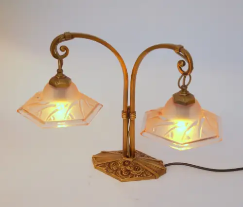 Einzigartige original Art Deco Design Tischleuchte "BLIND SIDE" Messinglampe