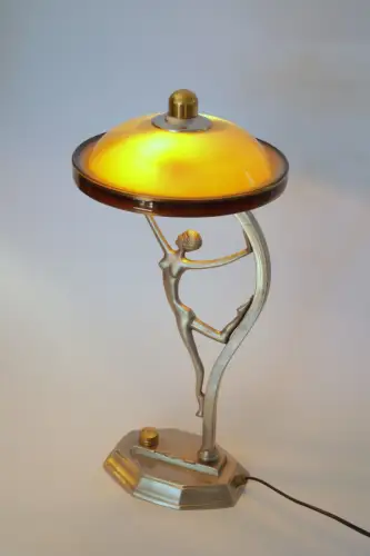 Sehr elegante Design Art déco Tischlampe "CHESTERFIELD DANCER 2" Einzelstück