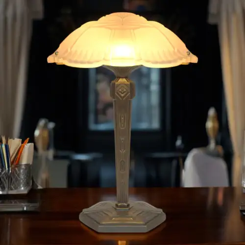 Sehr elegante Art Déco Prunkleuchte "RENNES" Unikat Einzelstück Bankerlampe