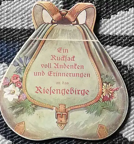 Ein Rucksack voll Andenken und Erinnerungen an das Riesengebirge.