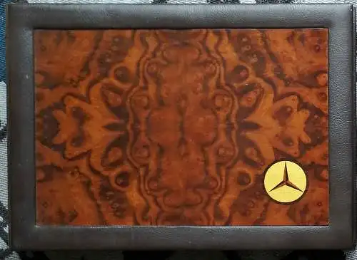 Fotolbum Mercedes-Benz-Ausstattungsbetrieb (Polsterei). 