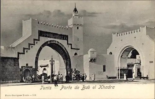 Ak Tunis Tunesien, Porte de Bab el Khadra, Minarett, Laterne