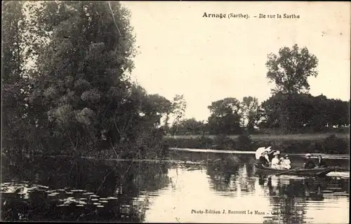 Ak Arnage Sarthe, Ile sur la Sarthe, Ruderboot auf dem Fluss, Insel