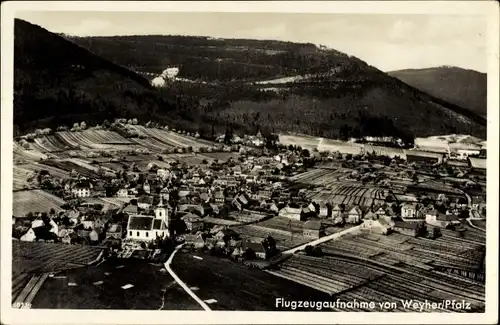 Ak Weyher in der Pfalz, Gasthaus Zum Löwen, Emil Ziegler, Fliegeraufnahme