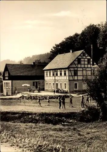 Ak Nassau Frauenstein Erzgebirge, Ferienheim der Deutschen Post, HPA Dresden, Fachwerkhaus, Kinder
