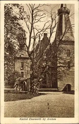 Ak Renkum Oosterbeek Gelderland, Kasteel Doorwerth bij Arnhem, Blick auf Gebäude, alter Baum