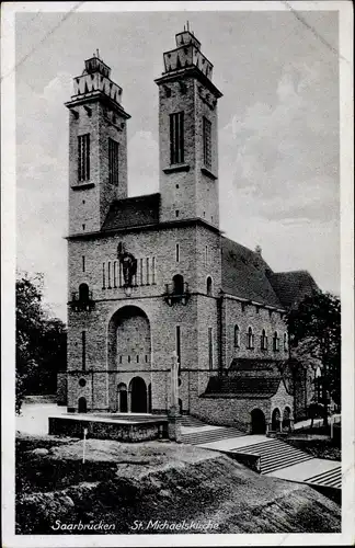 Ak Saarbrücken im Saarland, Blick auf St. Michaeliskirche