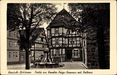 Ak Hessisch Lichtenau im Werra Meißner Kreis, Partie am Kanzler Feige Brunnen mit Rathaus