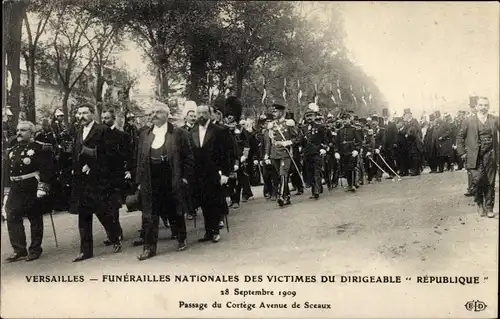 Ak Versailles Yvelines, Funérailles Nationales des Victimes du Dirigéable République, 28 Sept 1909
