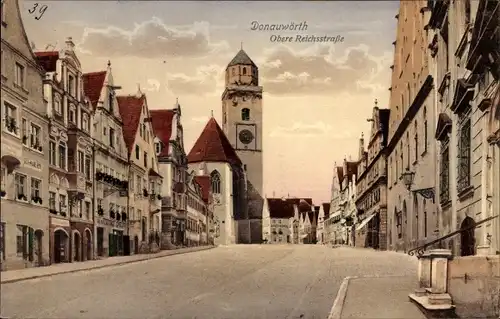 Ak Donauwörth im schwäbischen Kreis Donau Ries, Blick in die Obere Reichsstraße