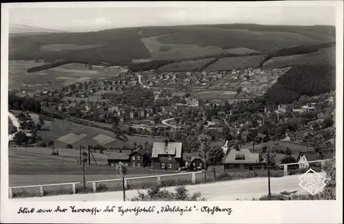 Ak Sachsenberg Georgenthal Klingenthal Vogtland, Blick auf den Ort mit Umgebung, Sporthotel Waldgut