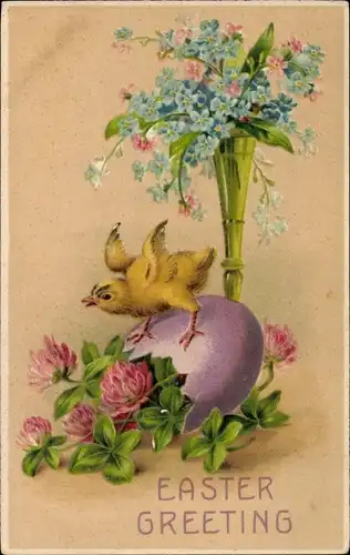 Präge Litho Glückwunsch Ostern, Küken auf einem Osterei, Kleeblätter