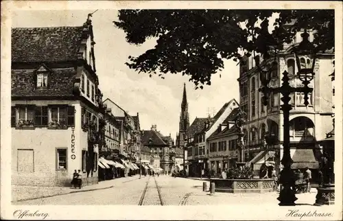 Ak Offenburg im Schwarzwald Ortenaukreis, Blick in die Hauptstraße, Apotheke