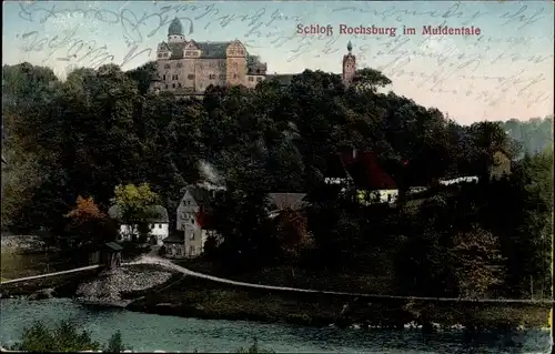 Ak Lunzenau in SachsenBlick über die Mulde auf Schloss Rochsburg, Flusspartie