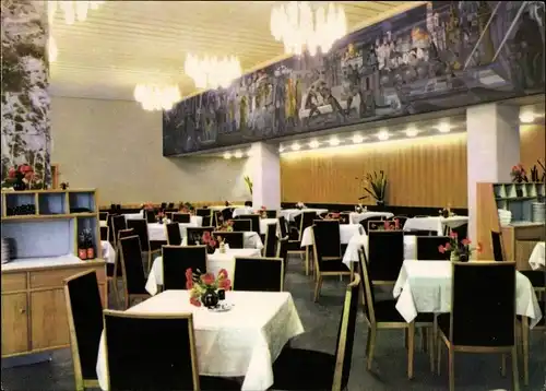 Ak Magdeburg in Sachsen Anhalt, Restaurant Moskwa im Hotel International, Innenansicht