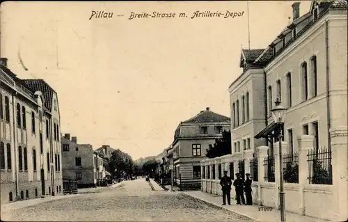 Ak Baltijsk Pillau Kaliningrad Ostpreußen, Breite Straße mit Artillerie Depot