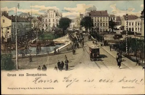 Ak Bremerhaven, Straßenansicht, Hafen, Passanten, Straßenbahn, Brücke