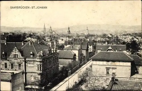 Ak St. Johann Saarbrücken im Saarland, Blick auf den Stadtteil über den Häuserdächern