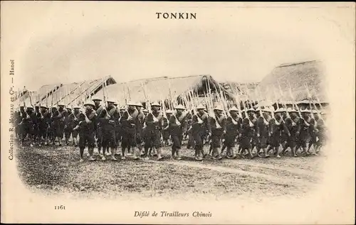 Ak Tonkin Vietnam, Défilé de Tirailleurs chinois, Schützen