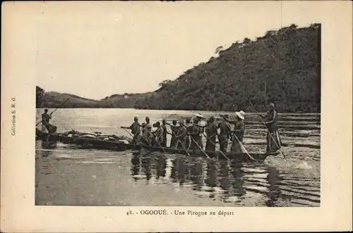 Ak Gabun, Fluss Ogooué, une pirogue au départ, Einbaum