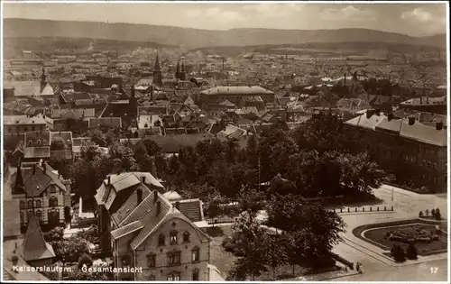 Ak Kaiserslautern in Rheinland Pfalz, Gesamtansicht von Stadt, über den Häuserdächern